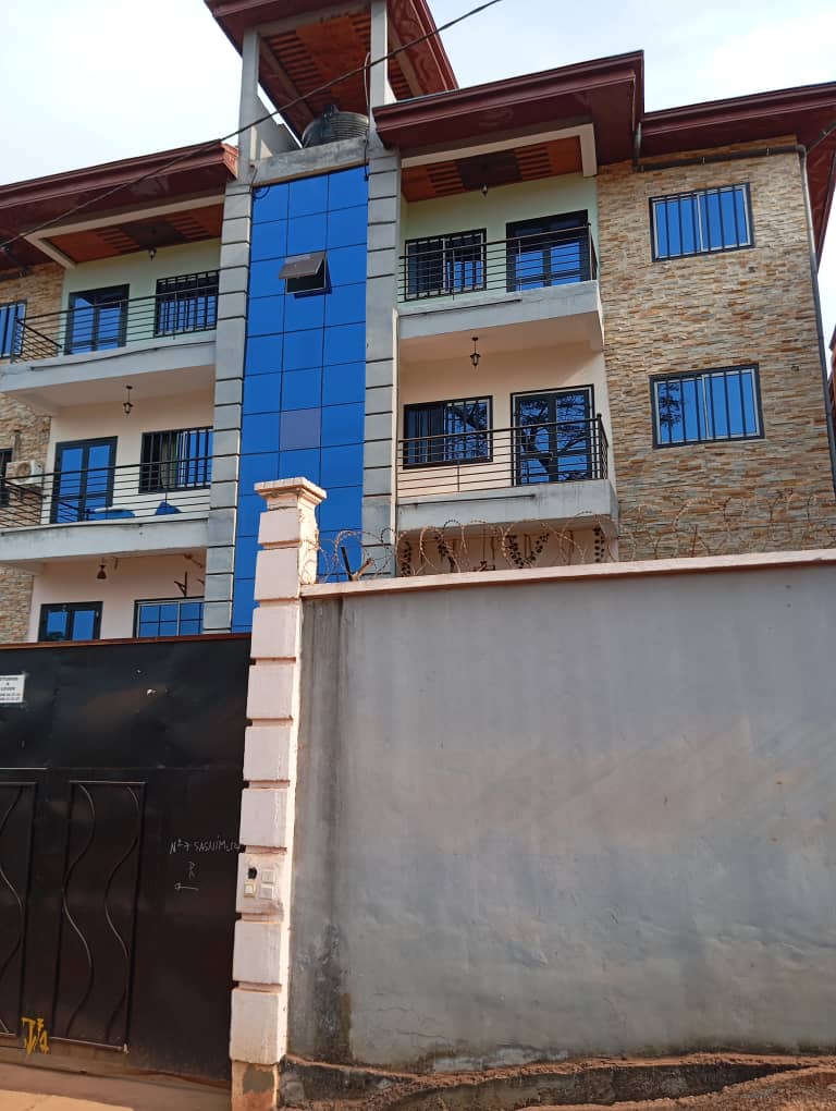 Appartement à louer à Nkolfoulou au niveau du GMI